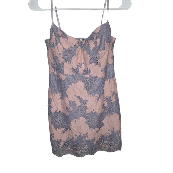 Storia Sleeveless Lace Mini Dress Size Small - Picture 11 of 12